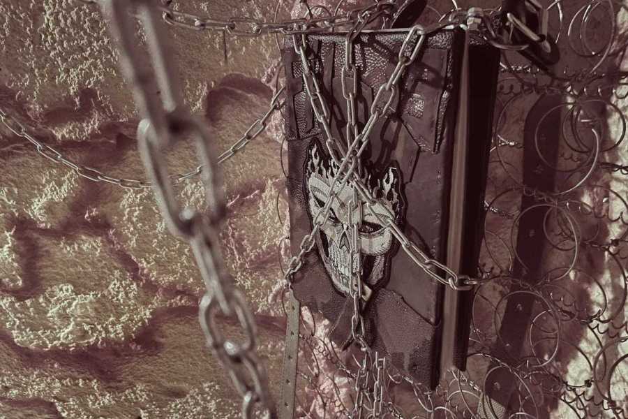 Квест в реальности Темная книга от компании Fear House13 Квест в реальности Темная книга от компании Fear House13